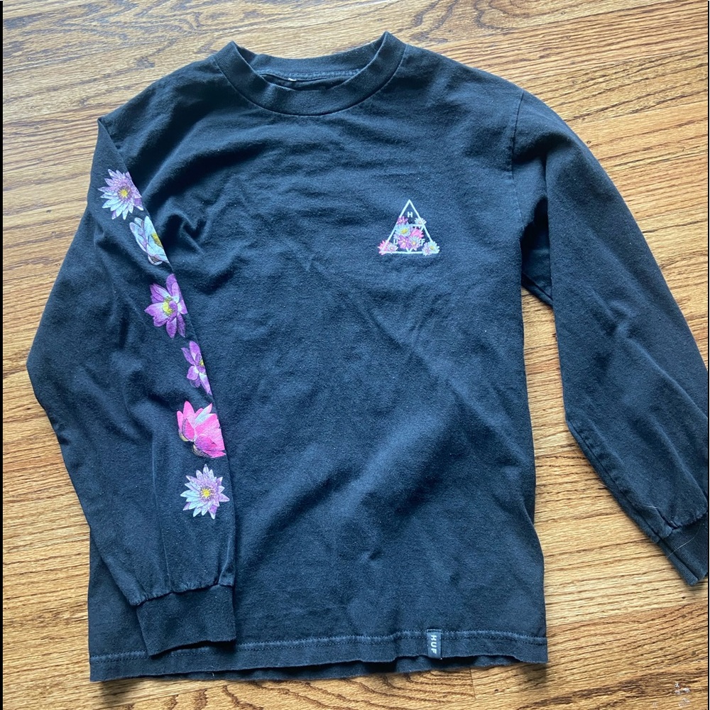 Huf sz small black long sleeve shirt floral design